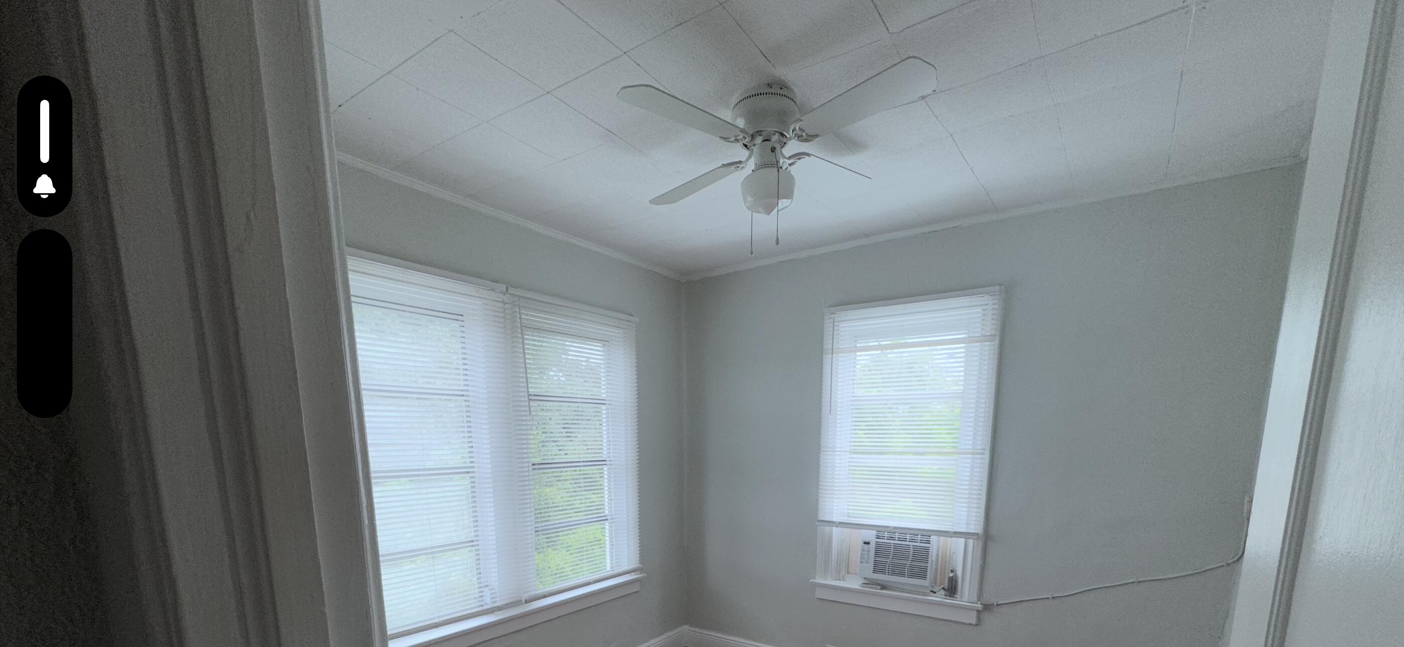 736 Omar Road, Unit 4 West Palm Beach, FL 33405 - Photo 17 of 17 a view of a livingroom and a window
