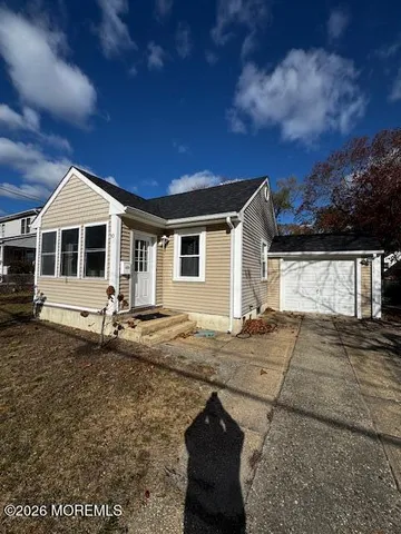 $2,750 | 10 Green Twig Drive, Toms River, NJ 08753