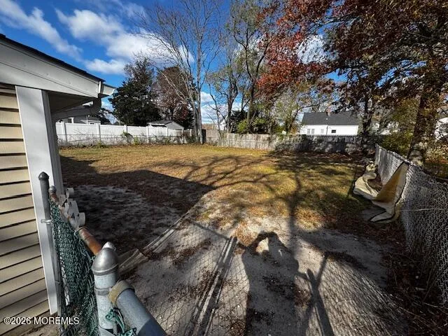 $2,750 | 10 Green Twig Drive, Toms River, NJ 08753