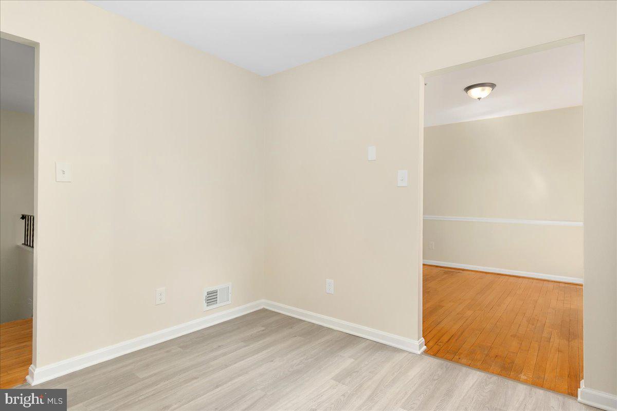 8004 Malcolm Road Clinton, MD 20735 - Photo 12 of 34
