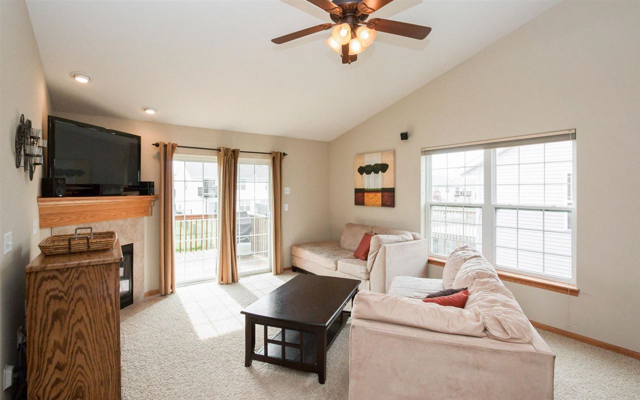 230 North Park Ridge Road North Liberty, IA 52317 - Photo 2 of 10 Gallery Image 2