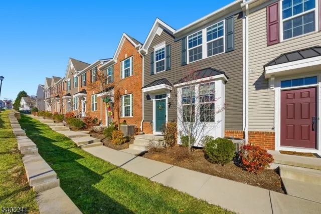 $575,000 | 1205 English Lane, Sayreville, NJ 08859