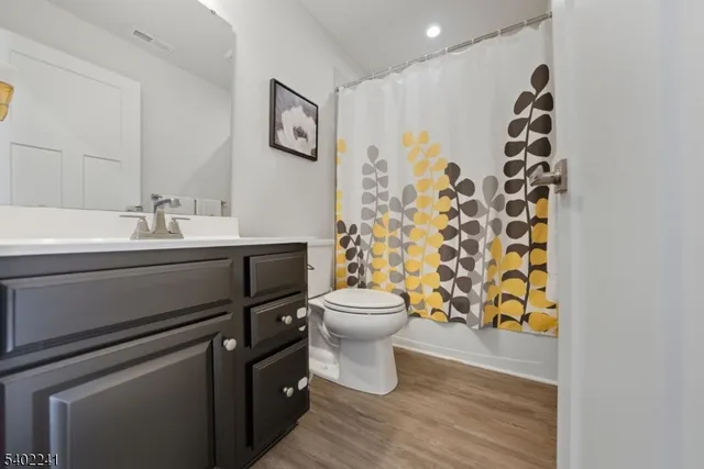 $575,000 | 1205 English Lane, Sayreville, NJ 08859