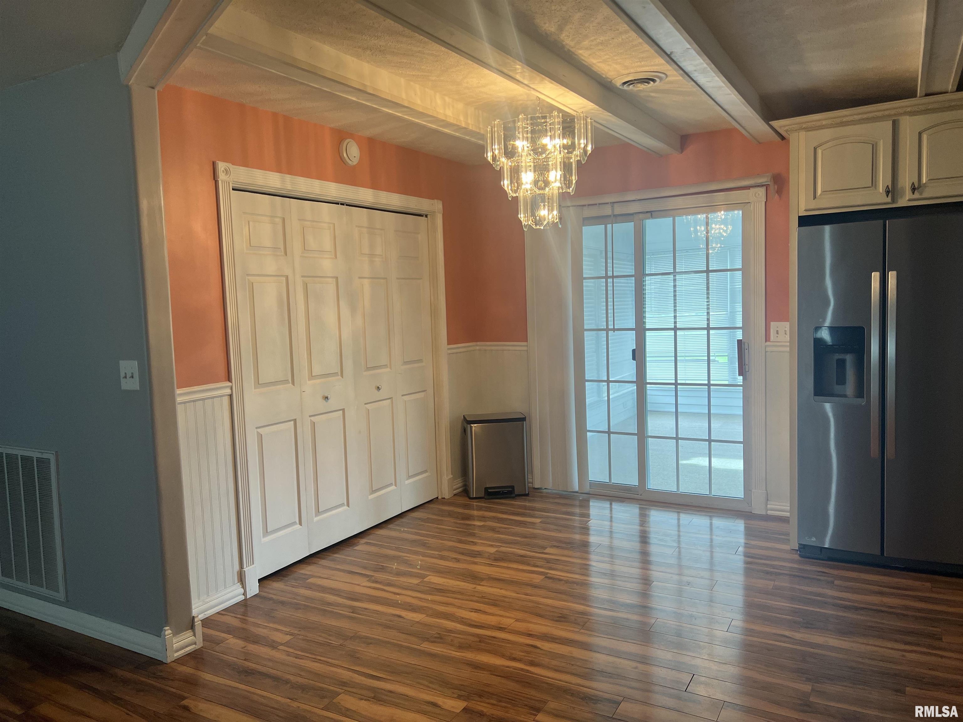 3128 Weaver Road Herrin, IL 62948 - Photo 5 of 15 Gallery Image 5
