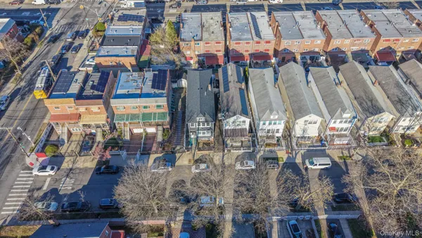 $1,150,000 | 4370 Edson Avenue | Wakefield