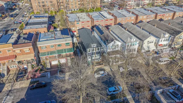 $1,150,000 | 4370 Edson Avenue | Wakefield