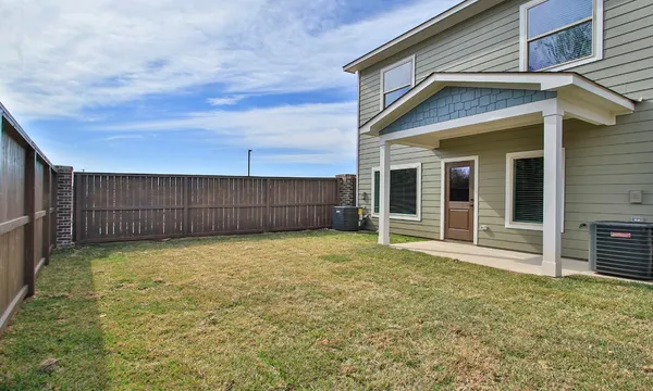 $1,895 | 14010 Longstreet Road, Willis, TX 77318