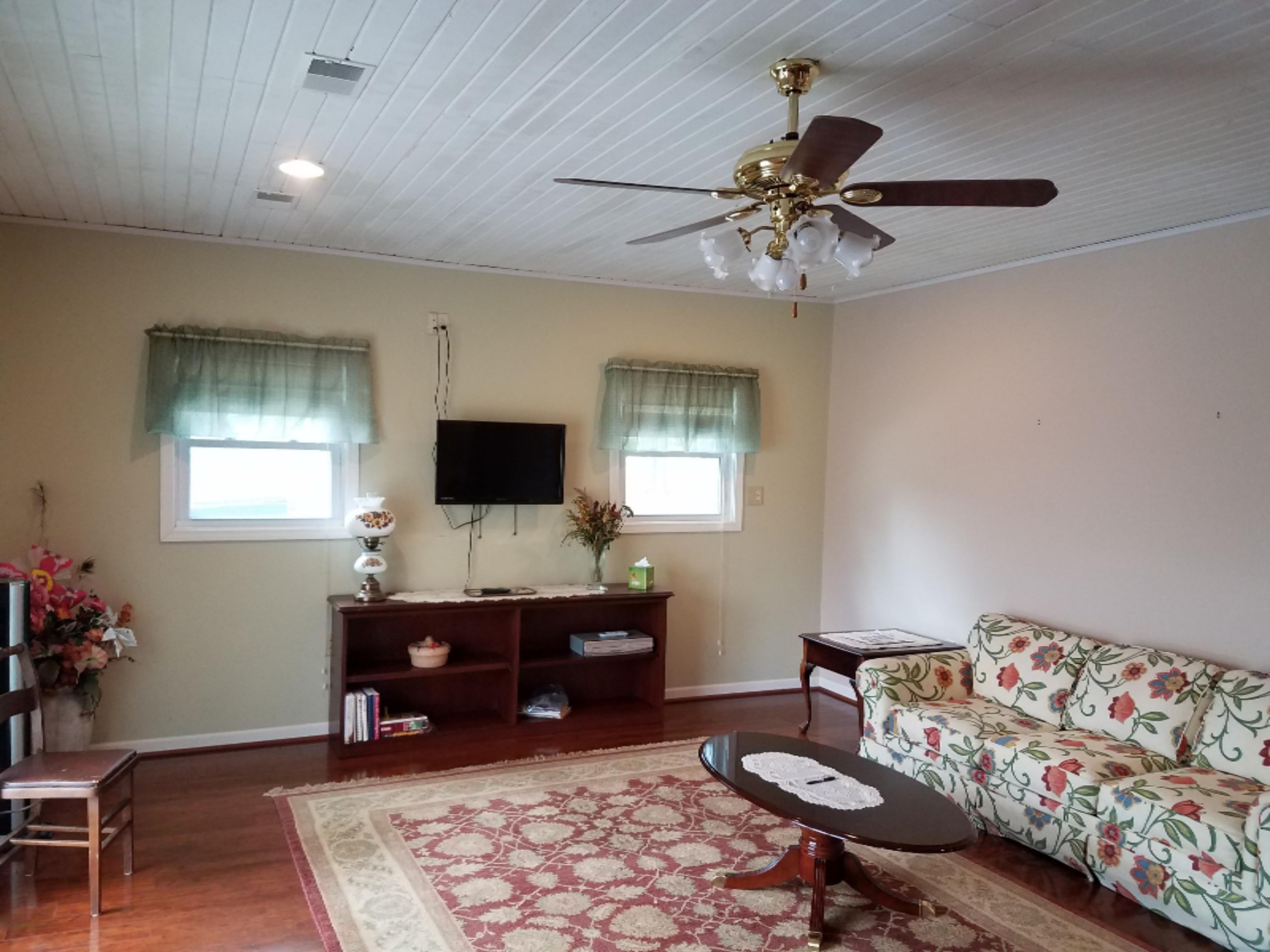 3230 Nickleplate Road Ionia, MI 48846 - Photo 22 of 33 20170428_151505