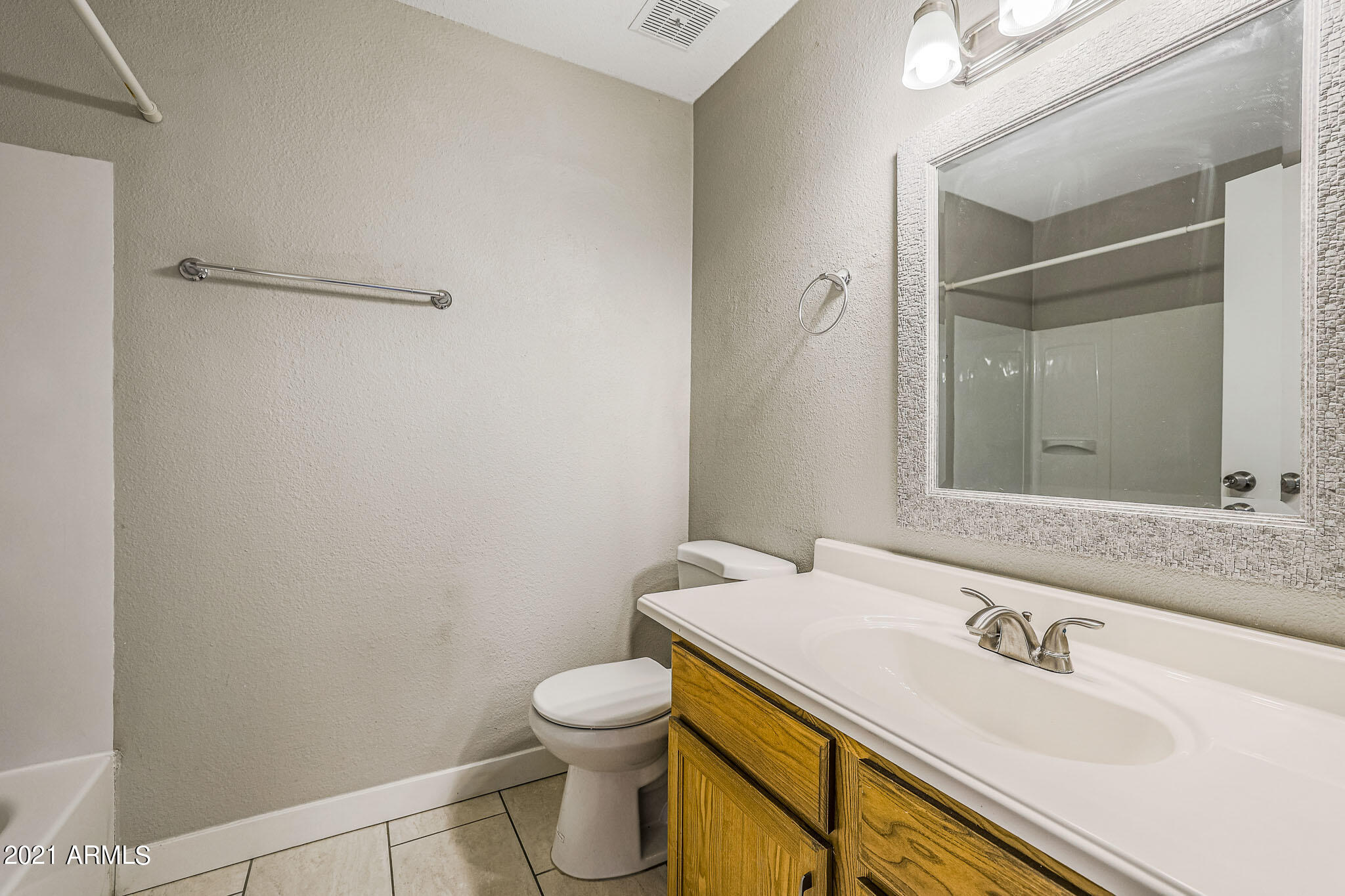 3511 East Baseline Road, Unit 1077 Phoenix, AZ 85042 - Photo 18 of 28 B (24)