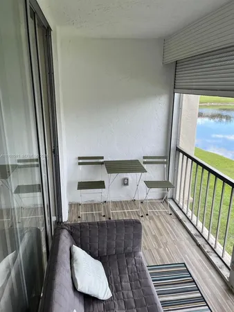 $1,550 | 361 South Hollybrook Drive, Unit 206, Pembroke Pines, FL 33025