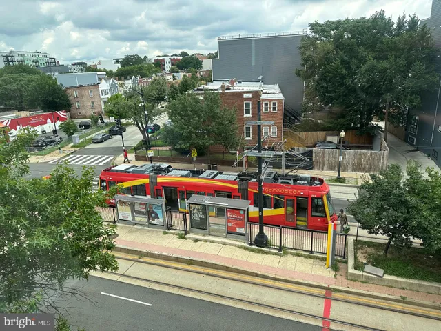 $1,990 | 1925 H Street Northeast, Unit 2, Washington, DC 20002