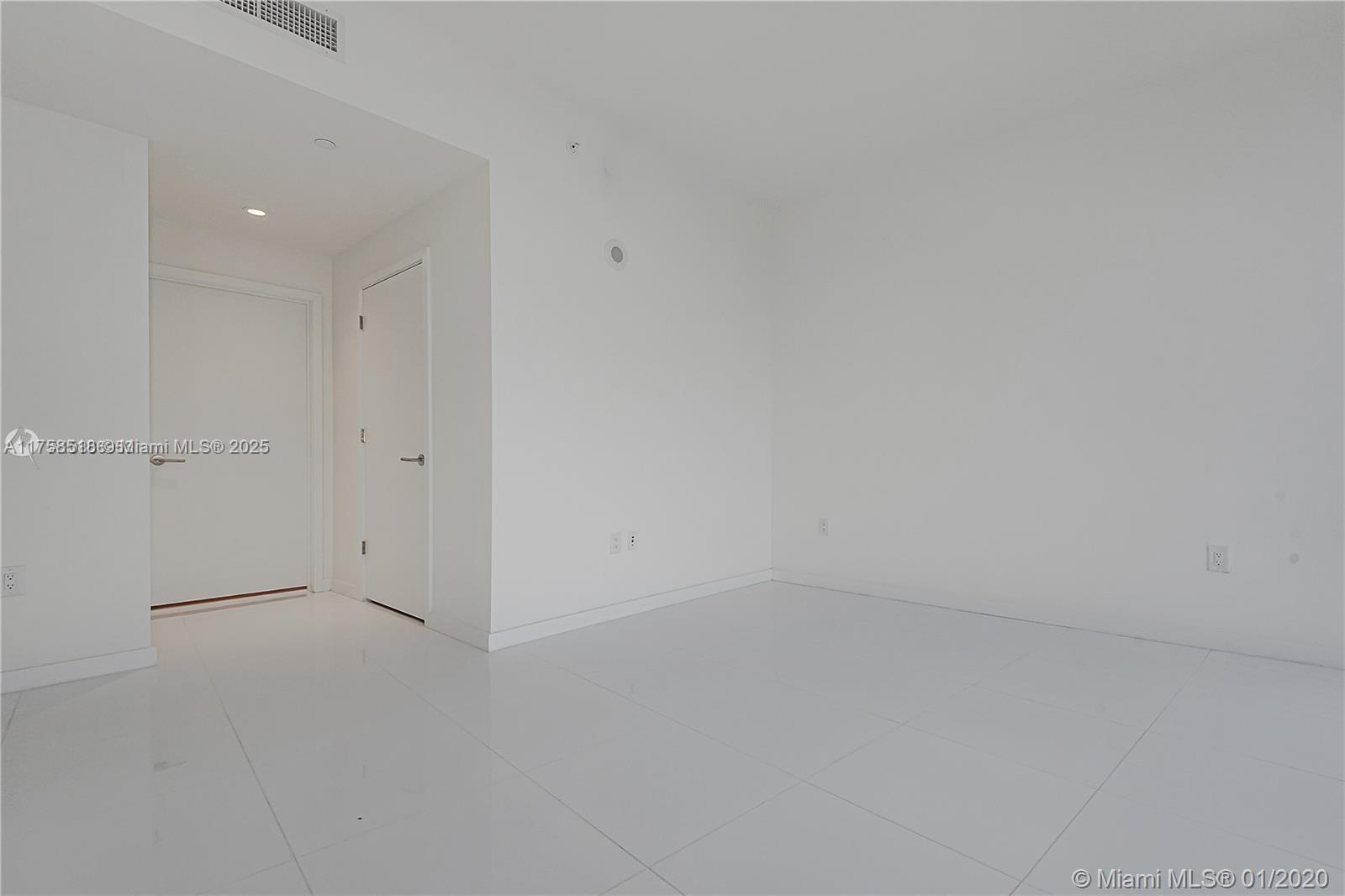 851 Northeast 1st Avenue, Unit 2600 Miami, FL 33132 - Photo 18 of 24 a view of an empty room