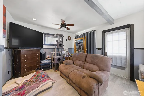 $325,000 | 231 Main Street, Waitsburg, WA 99361