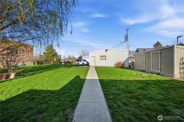 $325,000 | 231 Main Street, Waitsburg, WA 99361