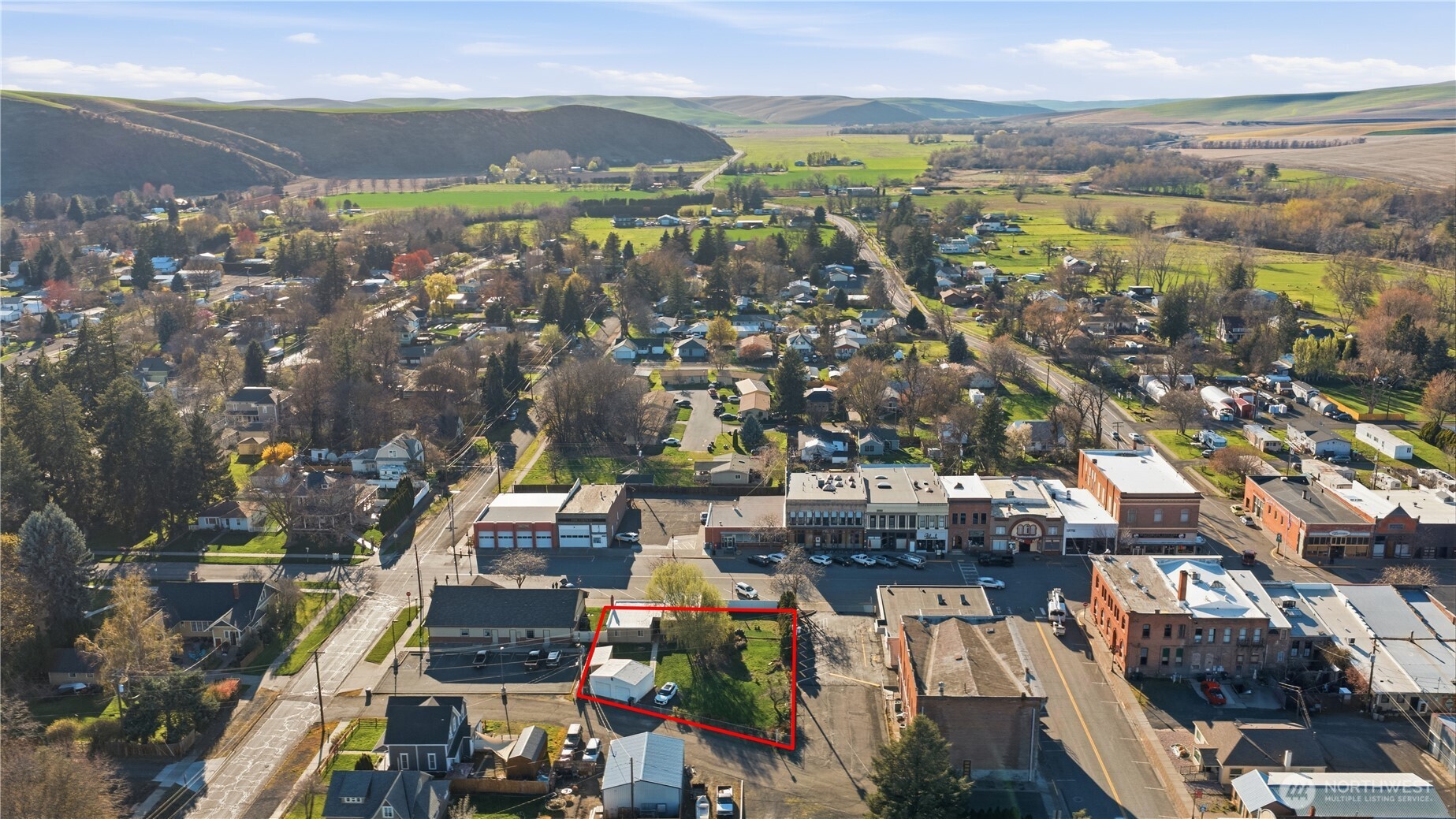 231 Main Street Waitsburg, WA 99361 - Photo 32 of 35 a view of a city