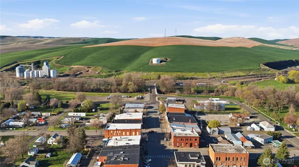 $325,000 | 231 Main Street, Waitsburg, WA 99361
