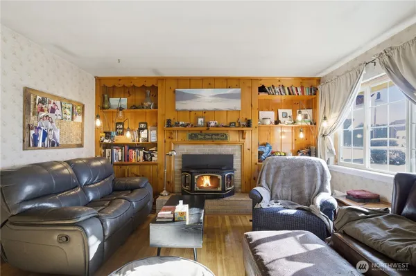 $325,000 | 231 Main Street, Waitsburg, WA 99361