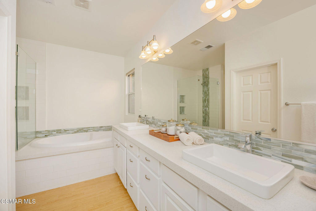 791 Eisenhower Way Simi Valley, CA 93065 - Photo 11 of 43