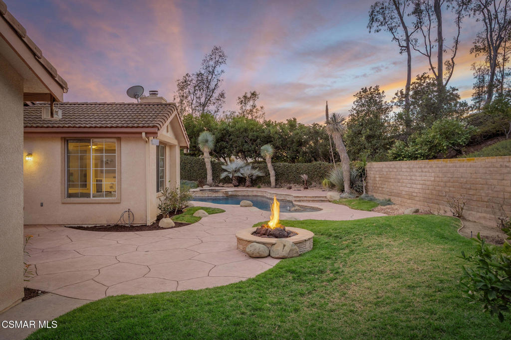 791 Eisenhower Way Simi Valley, CA 93065 - Photo 21 of 43