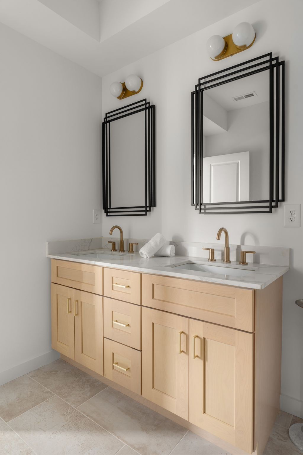 2000 South Hamilton Road, Unit 15 Nashville, TN 37218 - Photo 15 of 46 Gallery Image 15