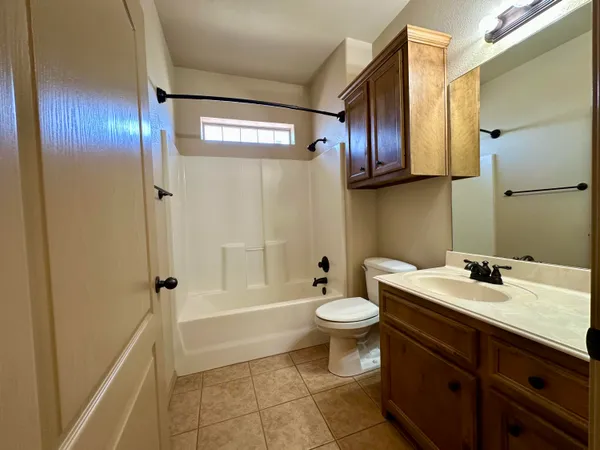 $425,000 | 6114 75th Place, Lubbock, TX 79424