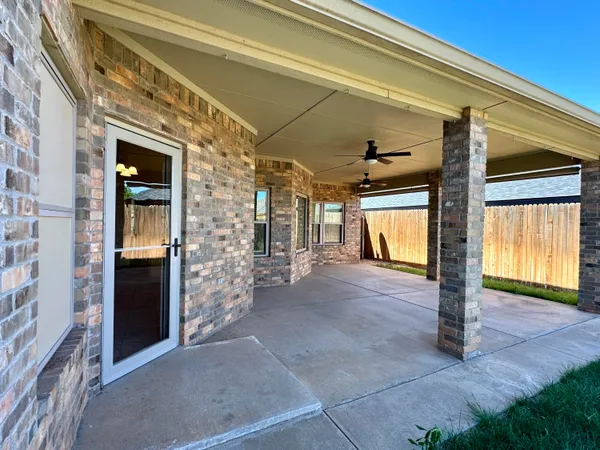 $425,000 | 6114 75th Place, Lubbock, TX 79424