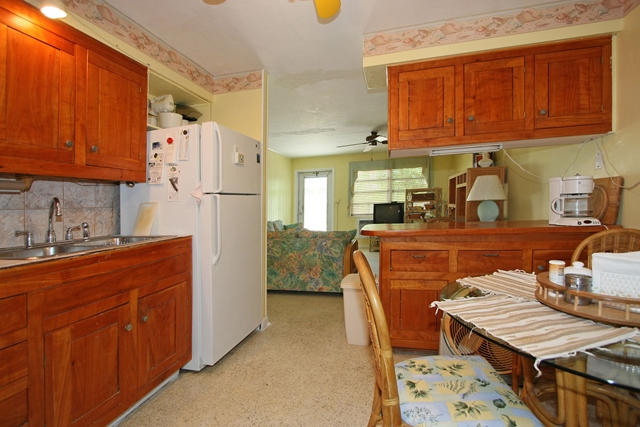 3928-3930 No Name Road Big Pine Key, FL 33043 - Photo 13 of 27 3930 Kitchen 3