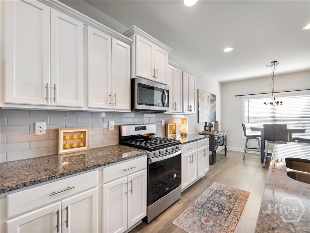 558 Calgary Downs Drive Winder, GA 30680 - Photo 9 of 31