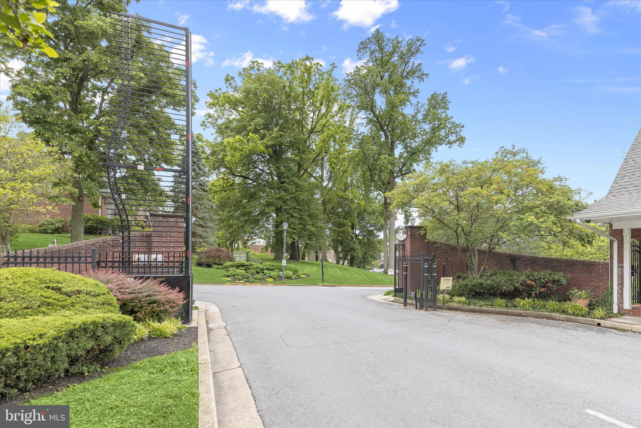 351 Homeland Southway, Unit 3D Baltimore, MD 21212 - Photo 22 of 29 Inviting Sense of Arrival