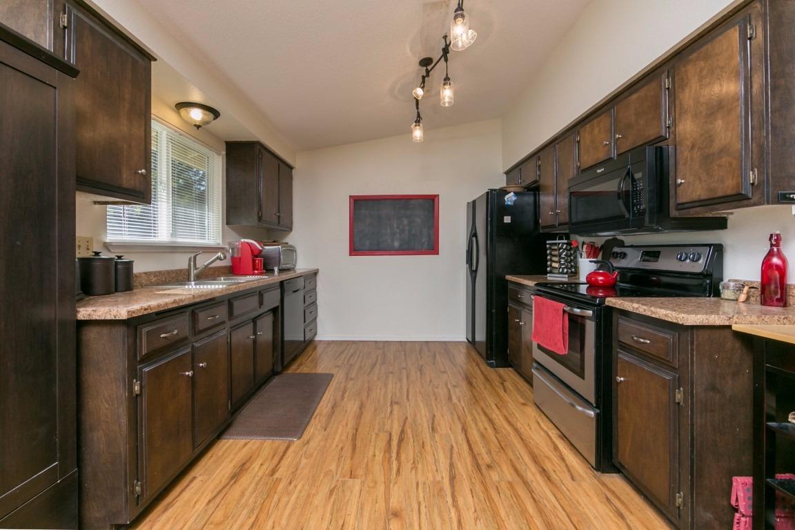 2614 Delta Waters Road Medford, OR 97504 - Photo 18 of 28 Additional Photo