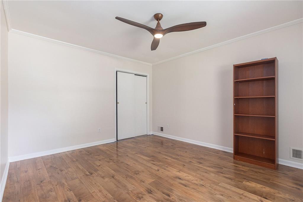 1402 McLendon Drive Decatur, GA 30033 - Photo 9 of 26