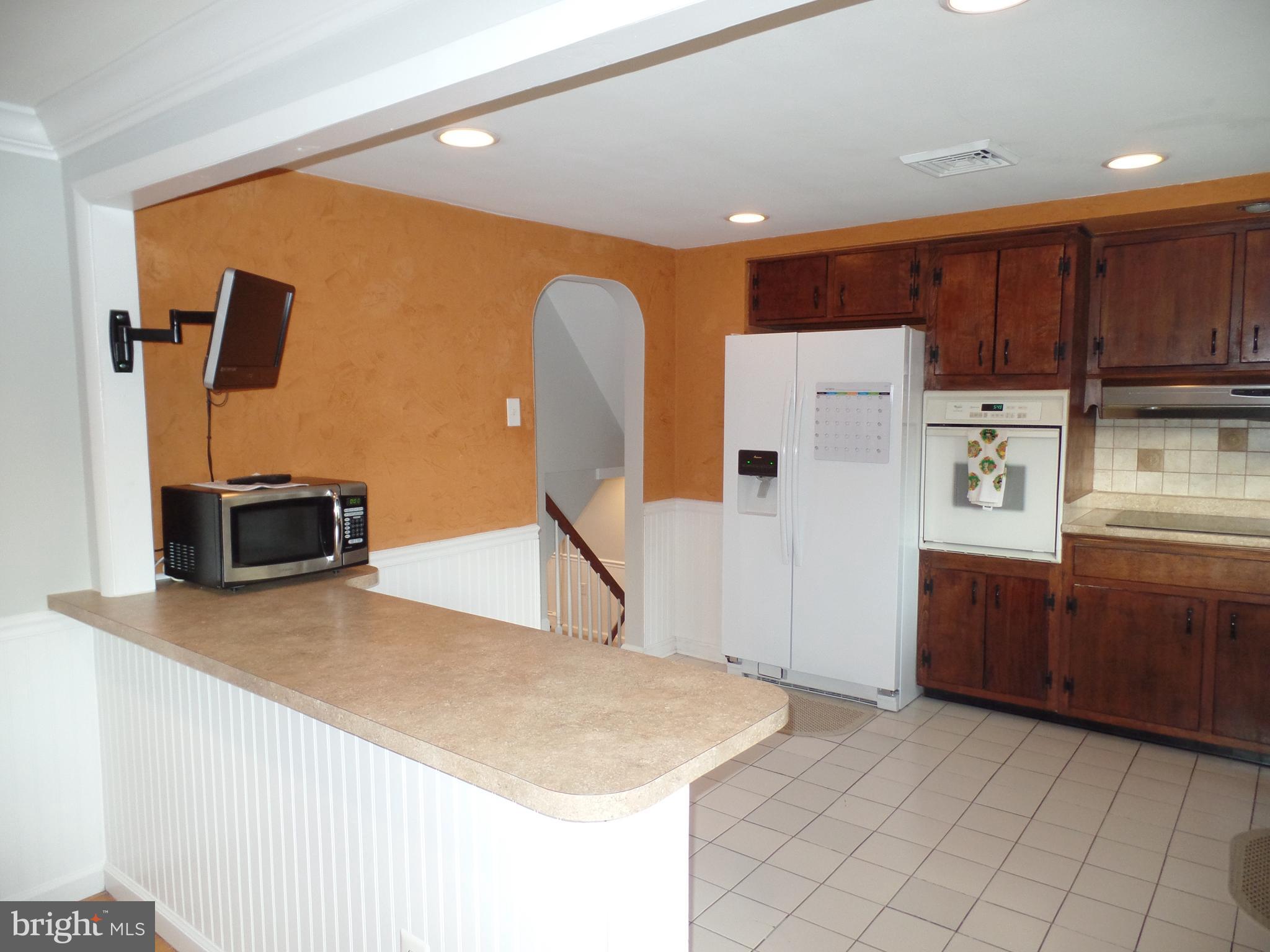 604 Beverly Road Southampton, PA 18966 - Photo 15 of 32 Kitchen