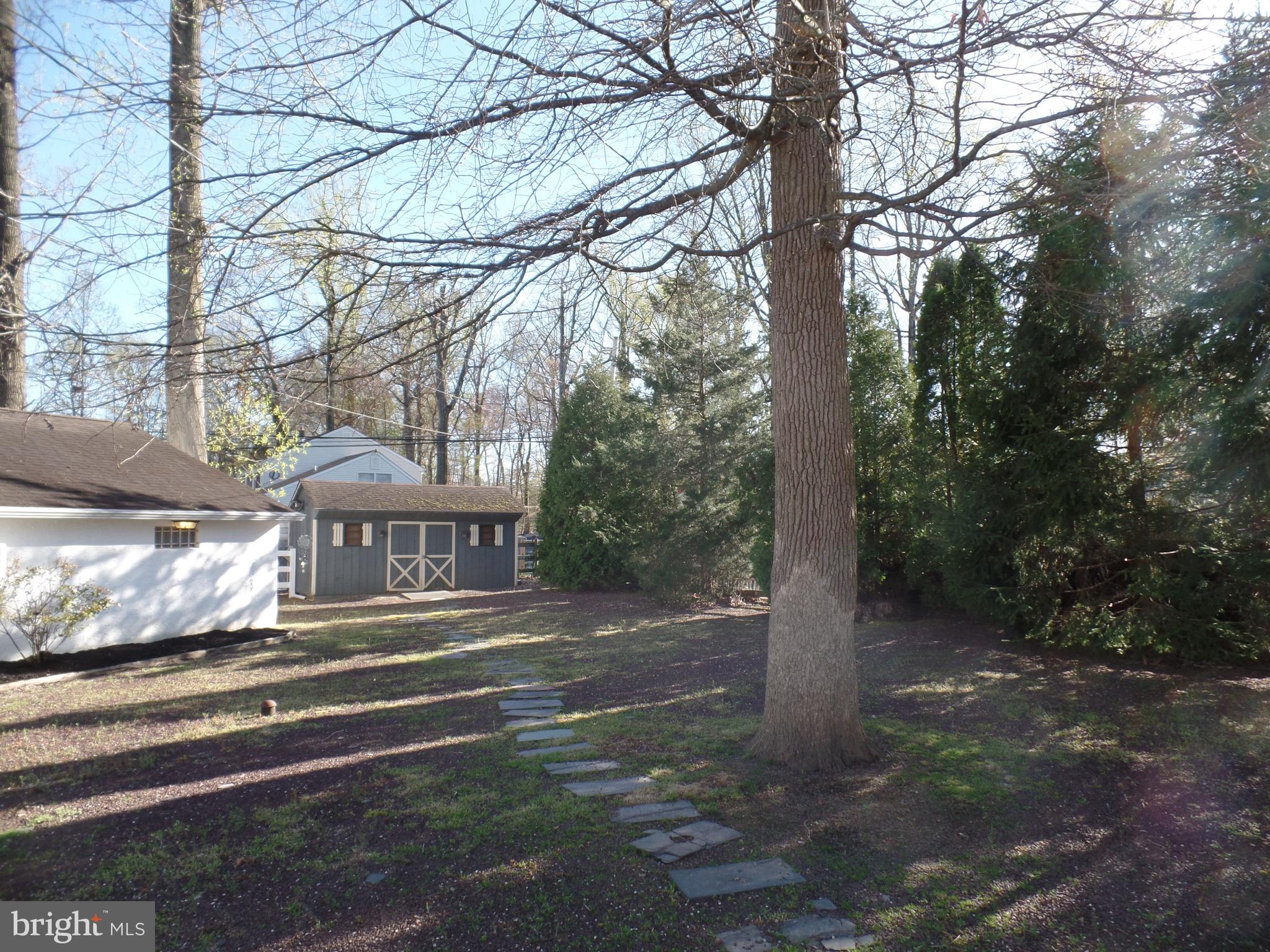 604 Beverly Road Southampton, PA 18966 - Photo 5 of 32 Backyard