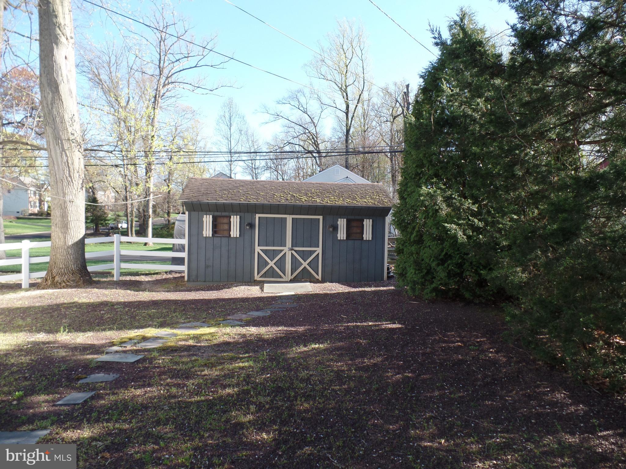 604 Beverly Road Southampton, PA 18966 - Photo 7 of 32 Shed