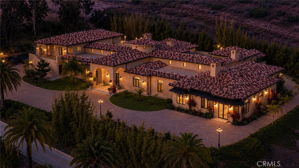 6884 Poco Lago Rancho Santa Fe, CA 92067 - Photo 2 of 48