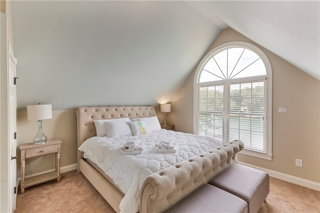 185 Summers Way Seneca, SC 29672 - Photo 40 of 50 2nd level bedroom with shared bathroom