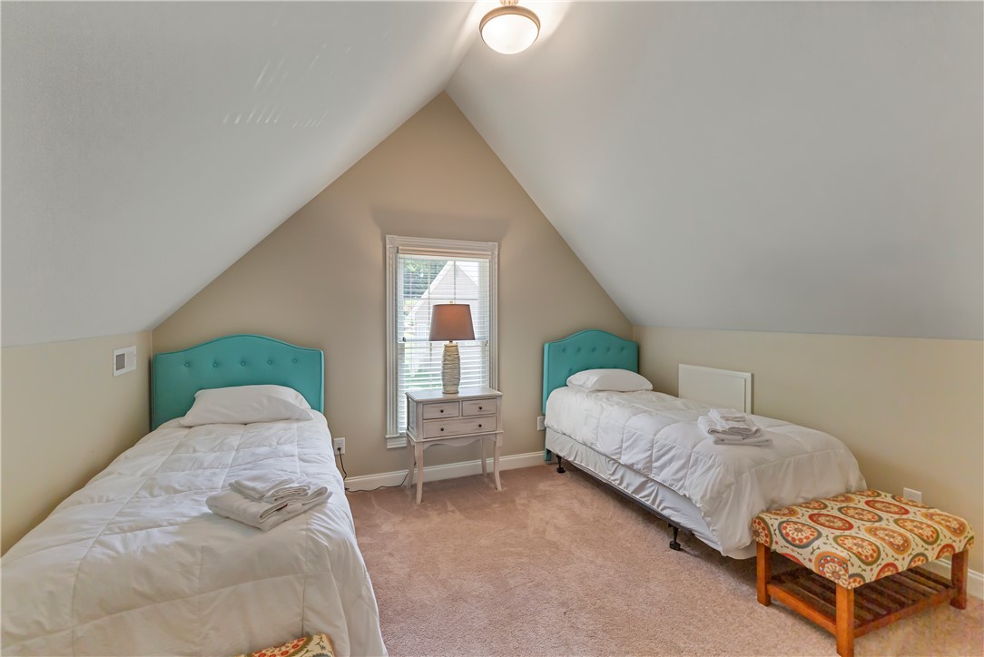 185 Summers Way Seneca, SC 29672 - Photo 42 of 50 2nd level twin bedroom with shared bathroom