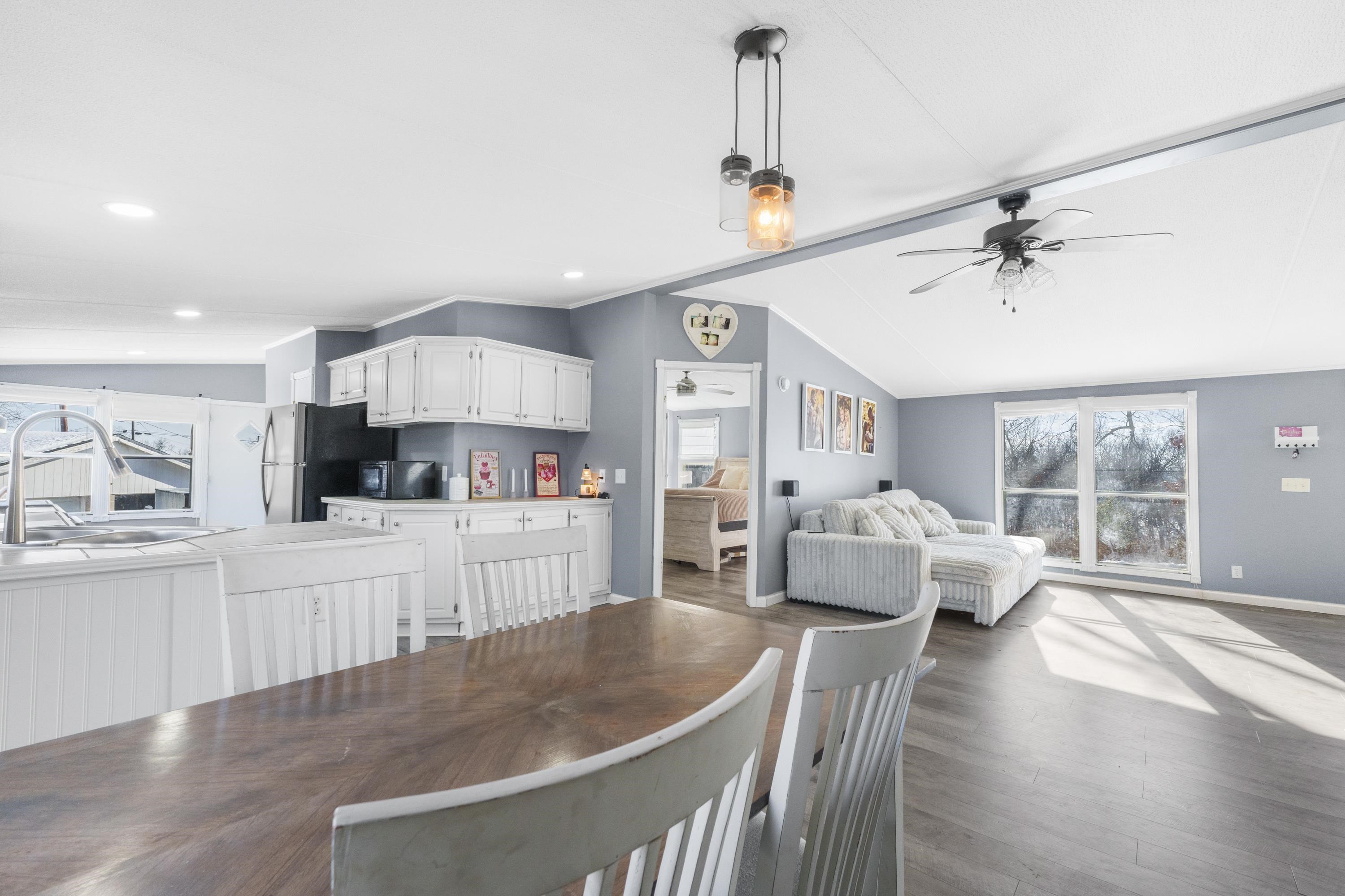 4735 Blue Ribbon Road Catlettsburg, KY 41129 - Photo 11 of 28 Gallery Image 11