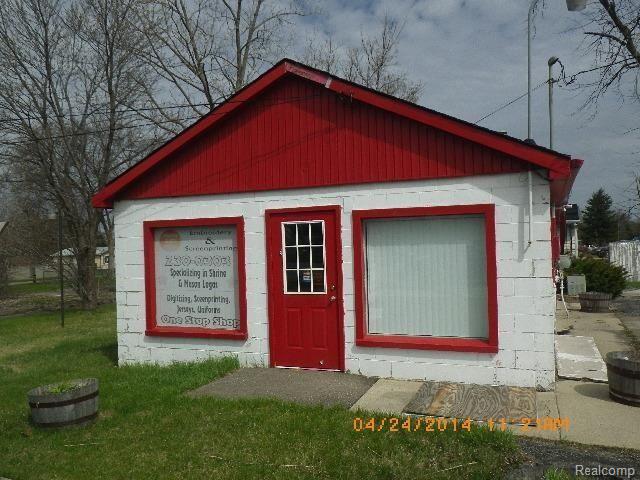 4044 Corunna Road Flint, MI 48532 - Photo 4 of 7 corunna5.jpg