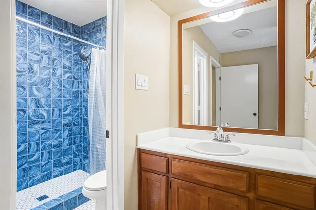 $2,500 | 702 Michol Street, Grapevine, TX 76051