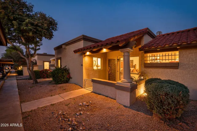 $295,000 | 97 North Cooper Road, Unit 93, Chandler, AZ 85225