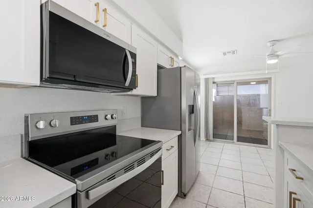 $295,000 | 97 North Cooper Road, Unit 93, Chandler, AZ 85225