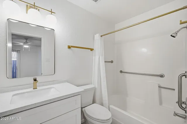 $295,000 | 97 North Cooper Road, Unit 93, Chandler, AZ 85225