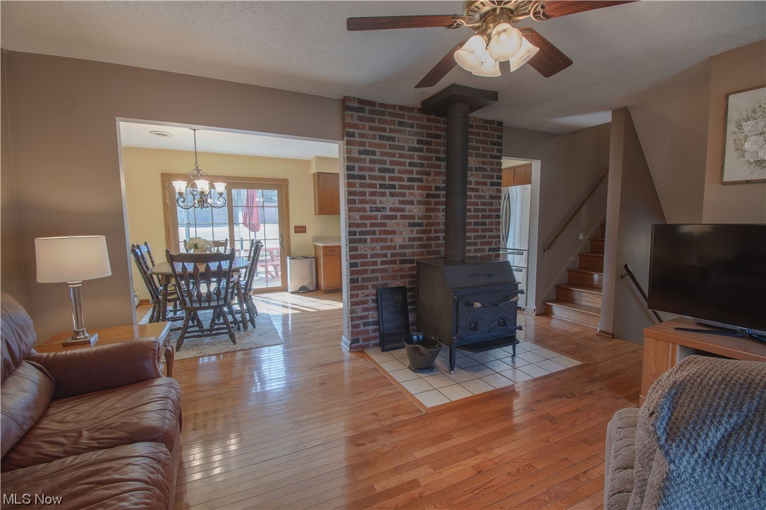 3142 Farmdale Road Akron, OH 44312 - Photo 7 of 22 Another view of the great room