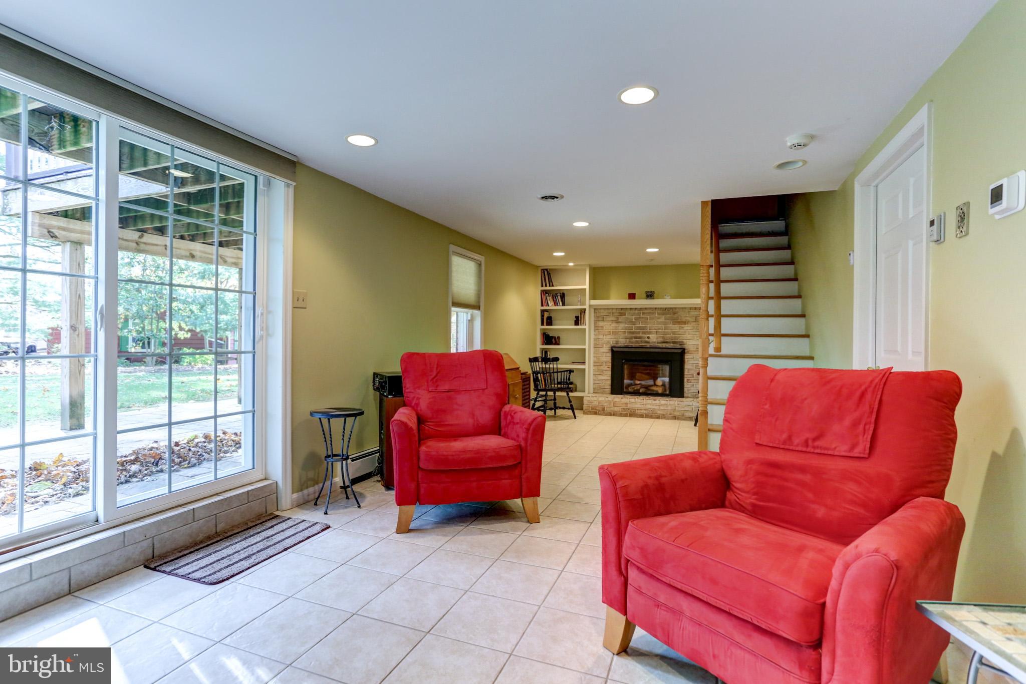 302 Hilltop Road Boiling Springs, PA 17007 - Photo 32 of 37 Gallery Image 32