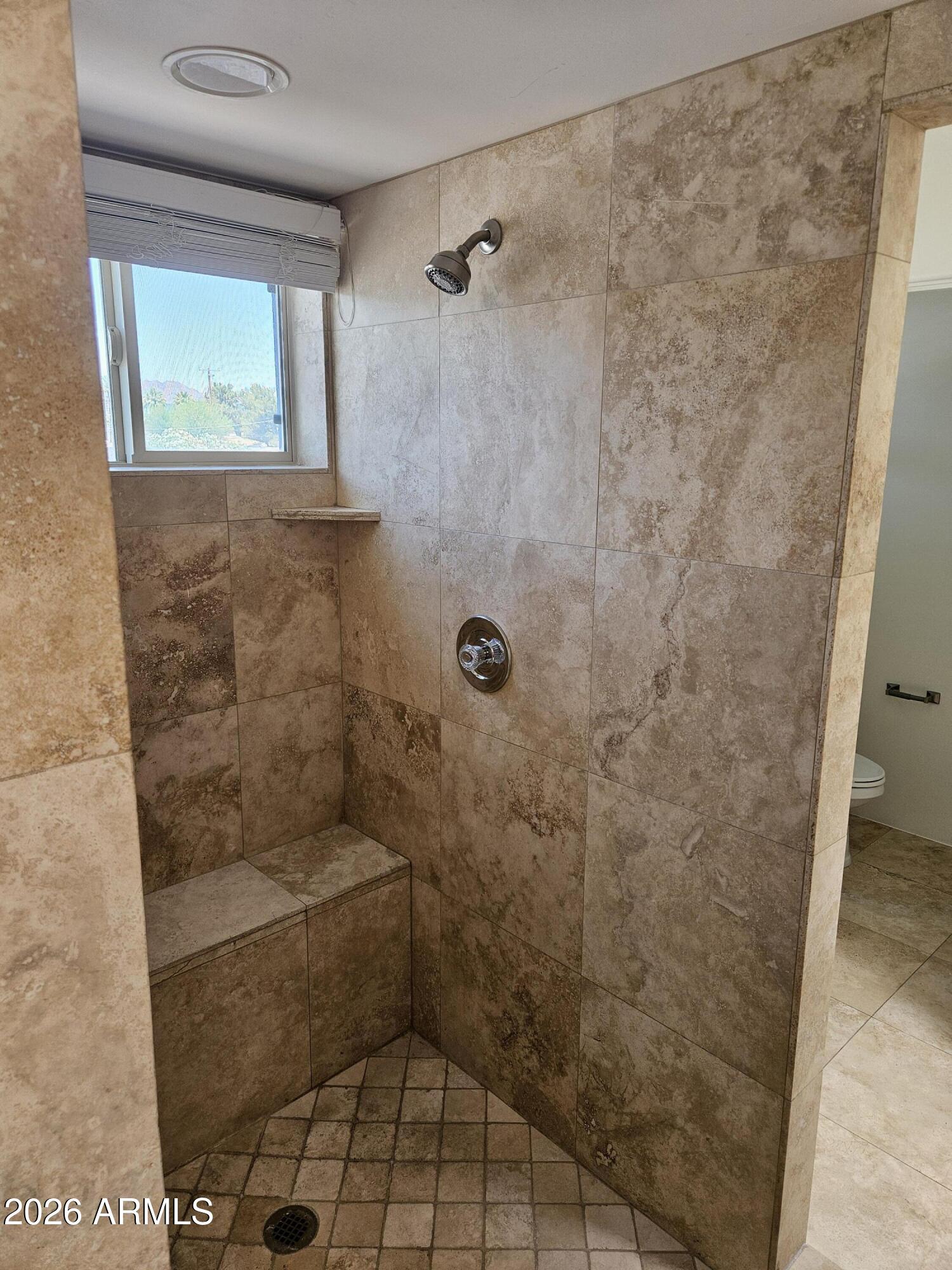 4113 North 22nd Street, Unit 5 Phoenix, AZ 85016 - Photo 45 of 60 a bathroom with a toilet