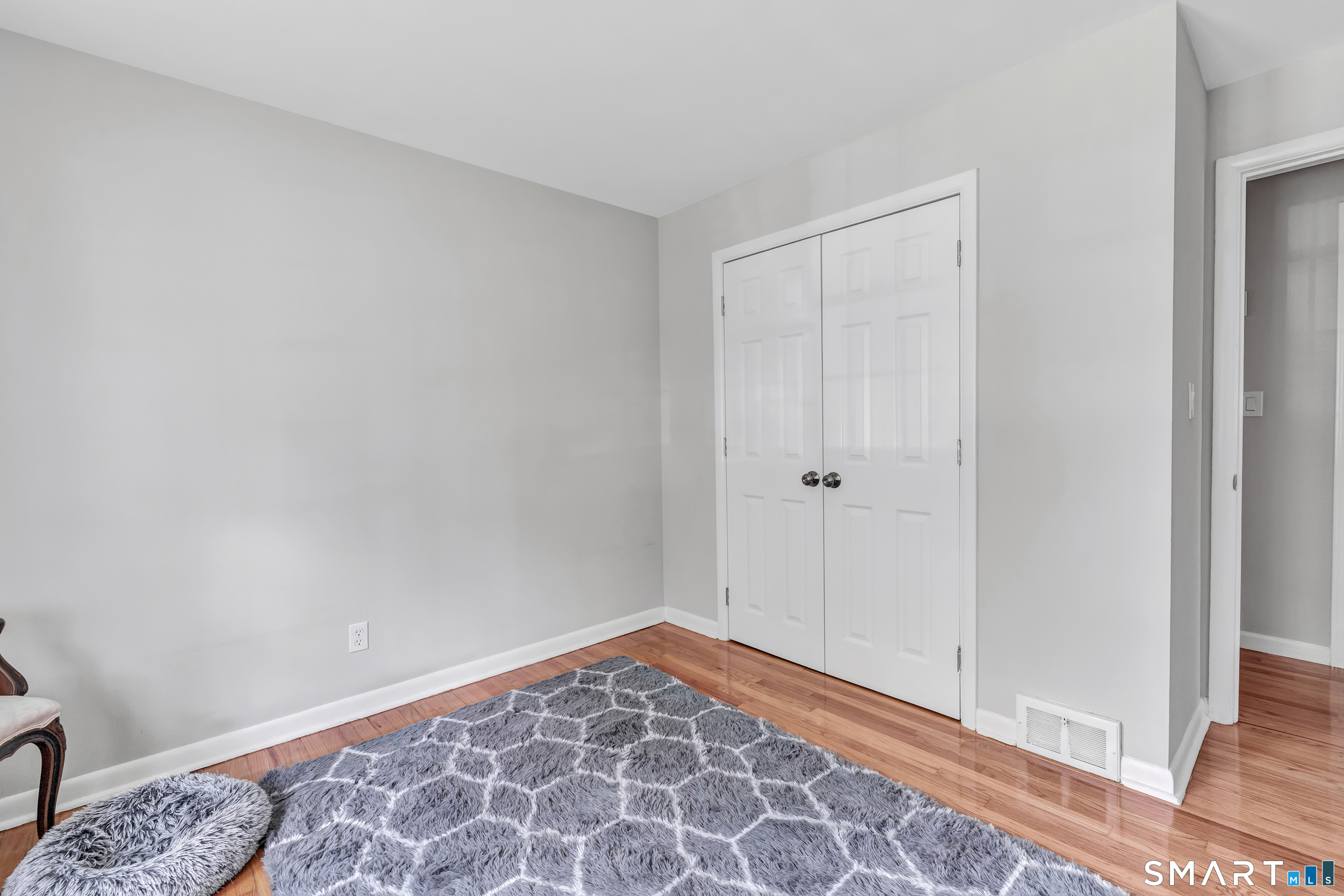 26 Westwood Road Trumbull, CT 06611 - Photo 32 of 40