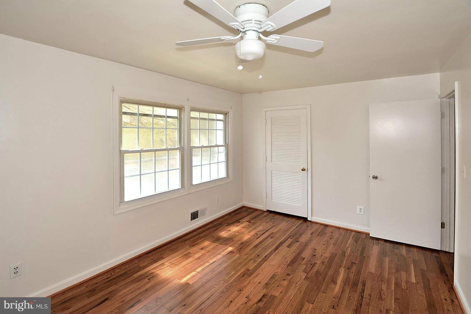 8212 Tory Road, Unit 140 Springfield, VA 22152 - Photo 11 of 17 Bedroom (Master)