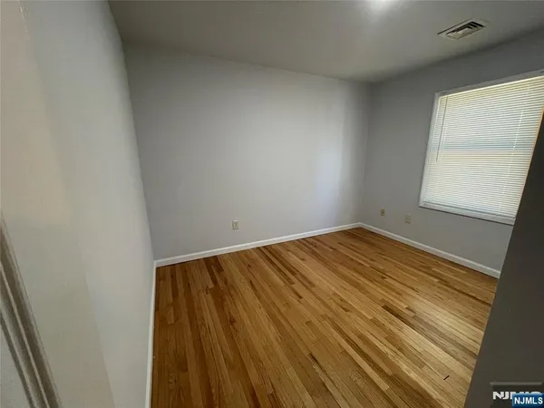 $3,850 | 140 Carver Avenue, Westwood, NJ 07675