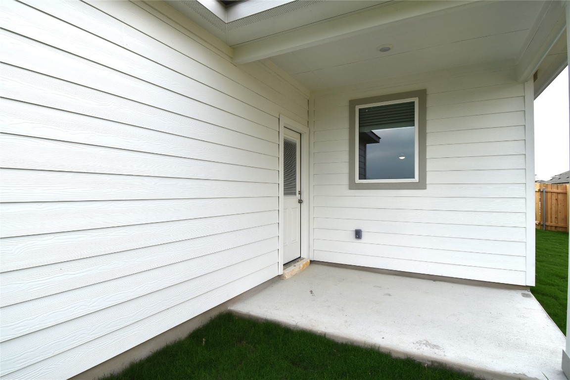 18113 Emu Lane Manor, TX 78653 - Photo 19 of 20 a view of a small space
